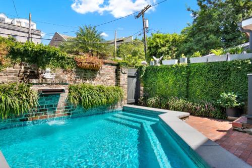 Mint Julep Estate - image 12