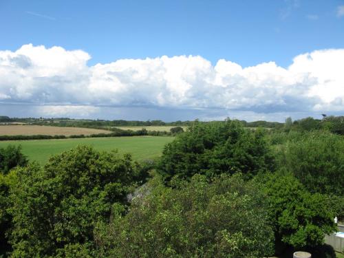 Utsikt, Tollgate Cottages Bed and Breakfast in Freshwater South