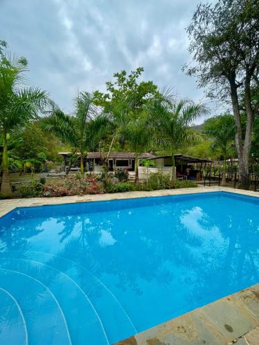Casa de Campo con Piscina en Santa Fe de Antioquia