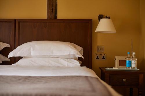 The Woolpack Inn - image 10