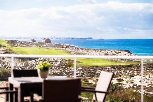 The Beachfront - Praia D'El Rey Golf & Beach Resort - image 2