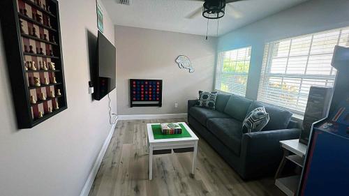 Beach, Sand, Firepit and Pool, Clearwater Beach (photo 2)