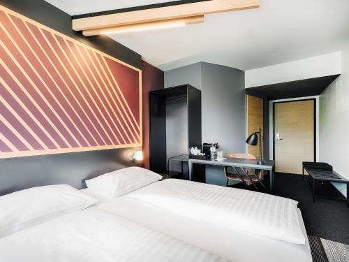 Ibis Salzburg Nord - image 10