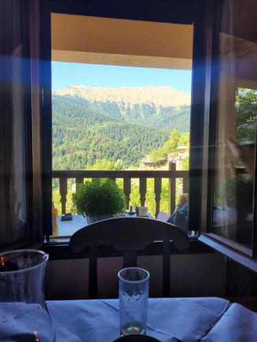 pasithea mountain rooms in Lampero