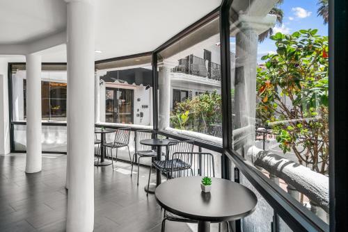 Létesítmények, Masterpiece Hotel in Morro Bay City Center