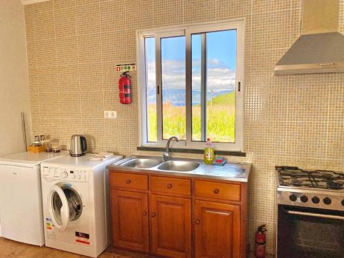 Sunshine House no.2 in มาเดเลนา