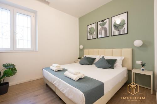 Imperium Luxury Suites - 100mt to Metro A, 5 min to center, pvt bathroom, A-C, Roma (foto 2)