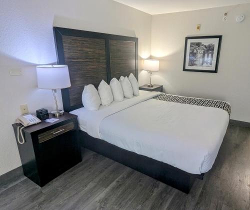 La Quinta by Wyndham Prattville - image 7