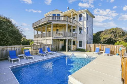 D4016 Make Way For Ducklings - Oceanside with Views, Less than 500ft from Beach, Private Saltwater Pool!