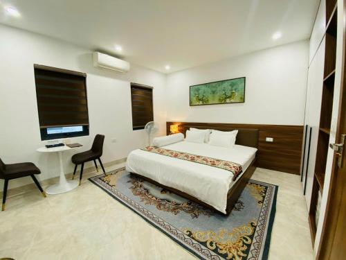 hotel photo