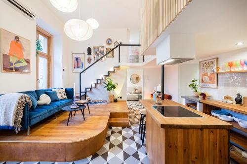 Art-Inspired 4BED 2BATH Gem by Fashion Street &Dohany, Budapest (photo 3)