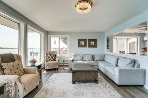 Spacious Riverfront Home w/ Dock in St Clair! in Saint Clair