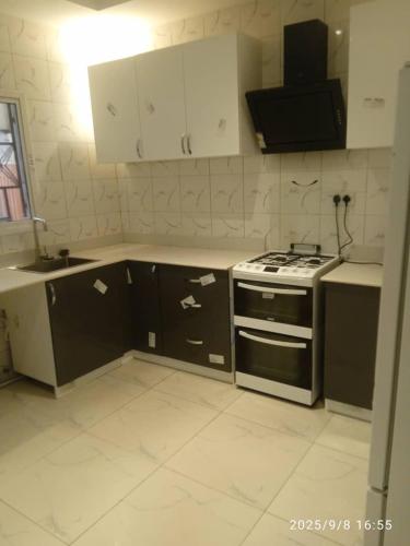 Dapur, Cutting Edge Guest House in Kunkujang Jattaya