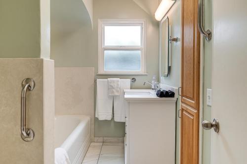 Great Bay Area Home 12 Mi to Downtown San Jose! - image 16