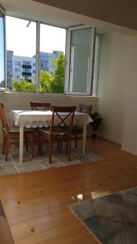 Sunny and Charming Domain for Your Stay in Sofia, Sofia (Foto 6)