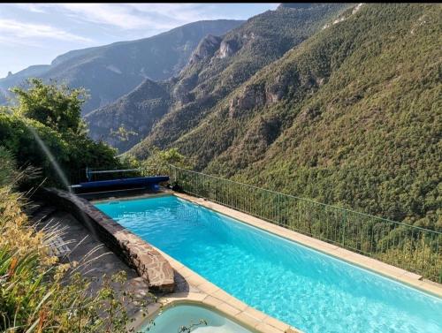Bergerie " Le Cortal " in Nohedes