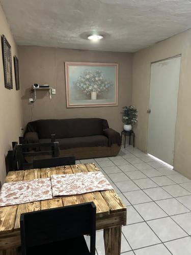 Spacious Apartment Great Location in Matamoros in Matamoros