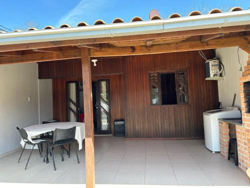 Casa grande 500mt de Mariscal beach in มอร์รินโยส