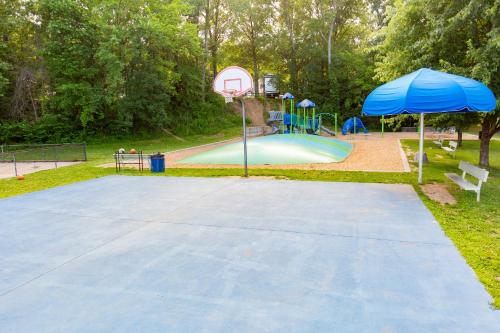 Basswood Resort in Platte City, USA