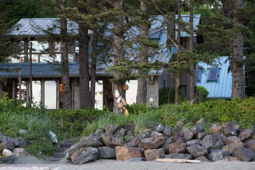 Chahayis on Chesterman Beach