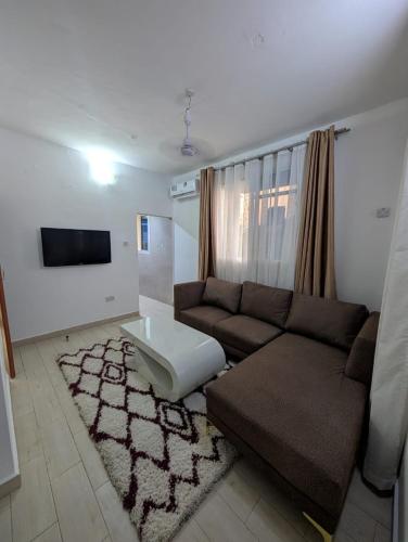 Lizs Loft - 2 bedroom by Nyumbani Apartments