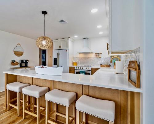 Kitchen, The Flipflop in North Myrtle Beach