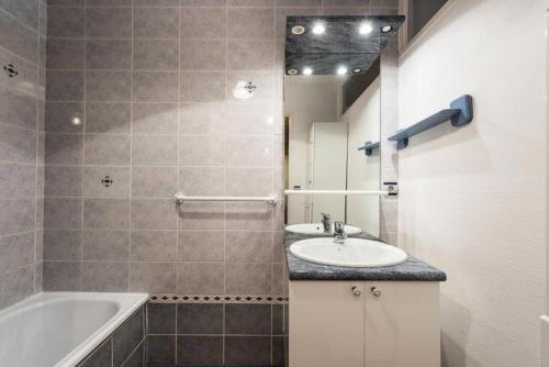 Residence Supertignes - Appartement confortable·Proches de pistes·Balcon MAE-2724 near Ap'tignes
