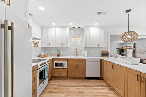 Kitchen, The Flipflop in North Myrtle Beach