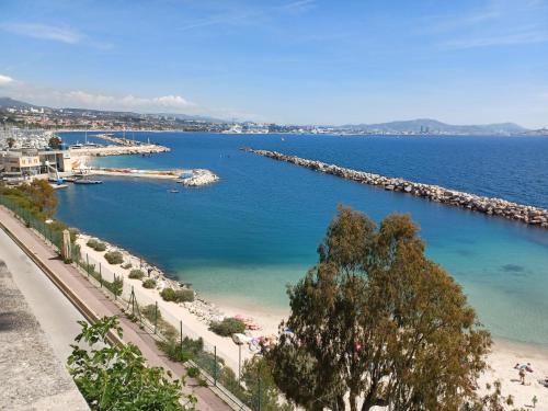 Jolie Studio en rez de jardin a L'Estaque Mourepiane in Saint-Henri