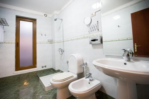 Orchidea Hotel - image 4