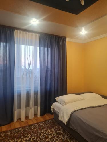 4 Кімнатні Апартаменти в Центрі, вул Незалежності, 5, Luzk (Foto 4)