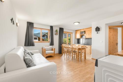 Les 3 Chevreuils l Ski in-out l Parking l By CosyHome in Nendaz, Schweiz
