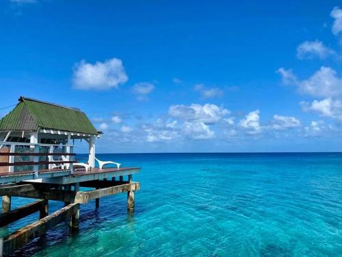 Pension Cécile (Pension Cecile) in 阿華多魯