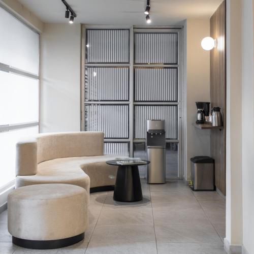 Lobby, Hemma Bogota Chapinero Premium Suites Hotel in Bogotá