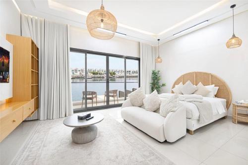 Al Bandar Luxury Villa with private pool - Al Dana Island Fujairah in 查伊拉城中心