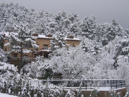 Hotel de Montaña Cueva Ahumada