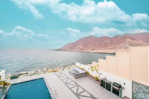 Cerca de lugares turísticos, Montagne 1 Luxury Villa 4 BR - Al Dana Island Fujairah in Fujairah Beach