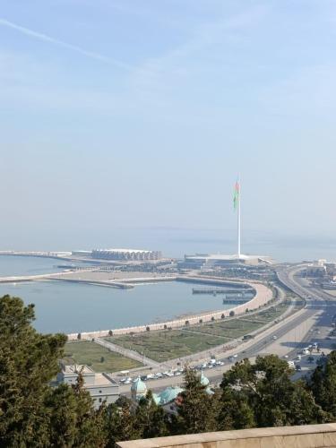 Анастасия в центре города! Улица, Иззет Набиев 2b, Baku (fotografie 3)