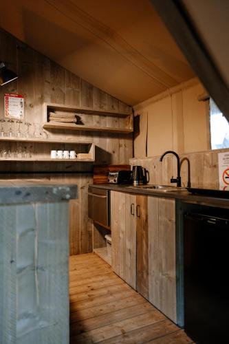 Konyha, Koondrook Glamping Retreat in Koondrook
