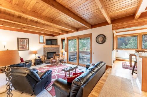 Tennis Townhomes 1340 by Summit County Mountain Retreats