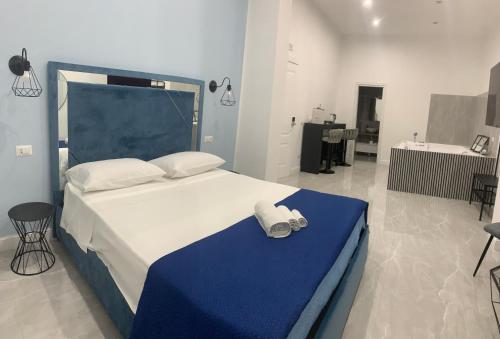miris apartment fast comfortable naples airport capodichino 25 minutes walk self check-in in Airport