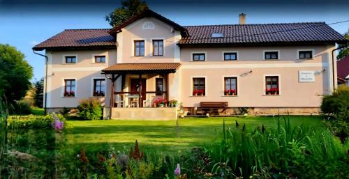 Rekreační dům u Marušky - Accommodation - Božanov