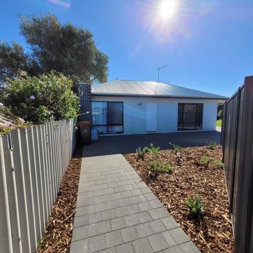 Charming new home in Yanchep in Yanchep