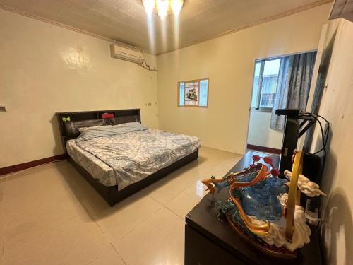 Hedong B&B in Hemei Township