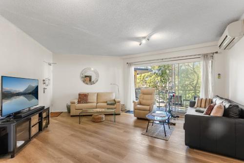 Convenience Meets Coastal Living with Parking - image 4