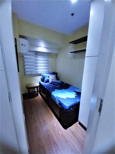 2 BR loft-type condo Fort Victoria, Manila (fotografie 9)