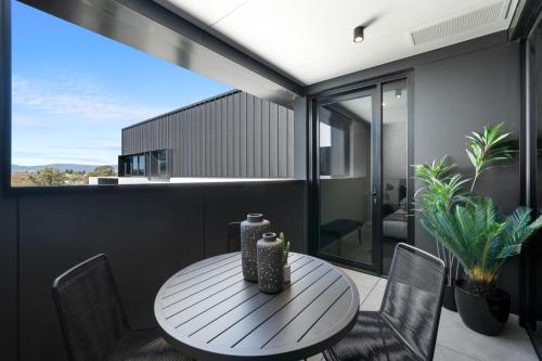 Kilátás, The Aria on Prospect - Where Style meets Local Life in Prospect