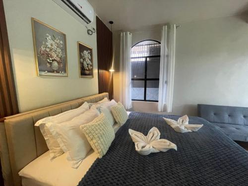 Charlotte place, El Nido