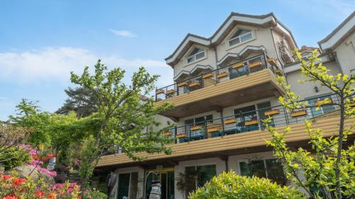 Esterno, Gangwha Jeongwon Pension in Ganghwa-do