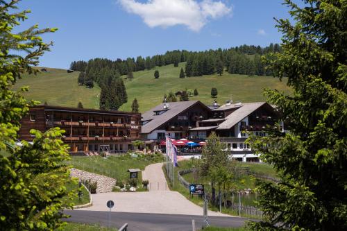 Hotel Saltria - true alpine living - image 3